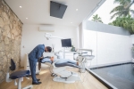 What are the features of good denture services